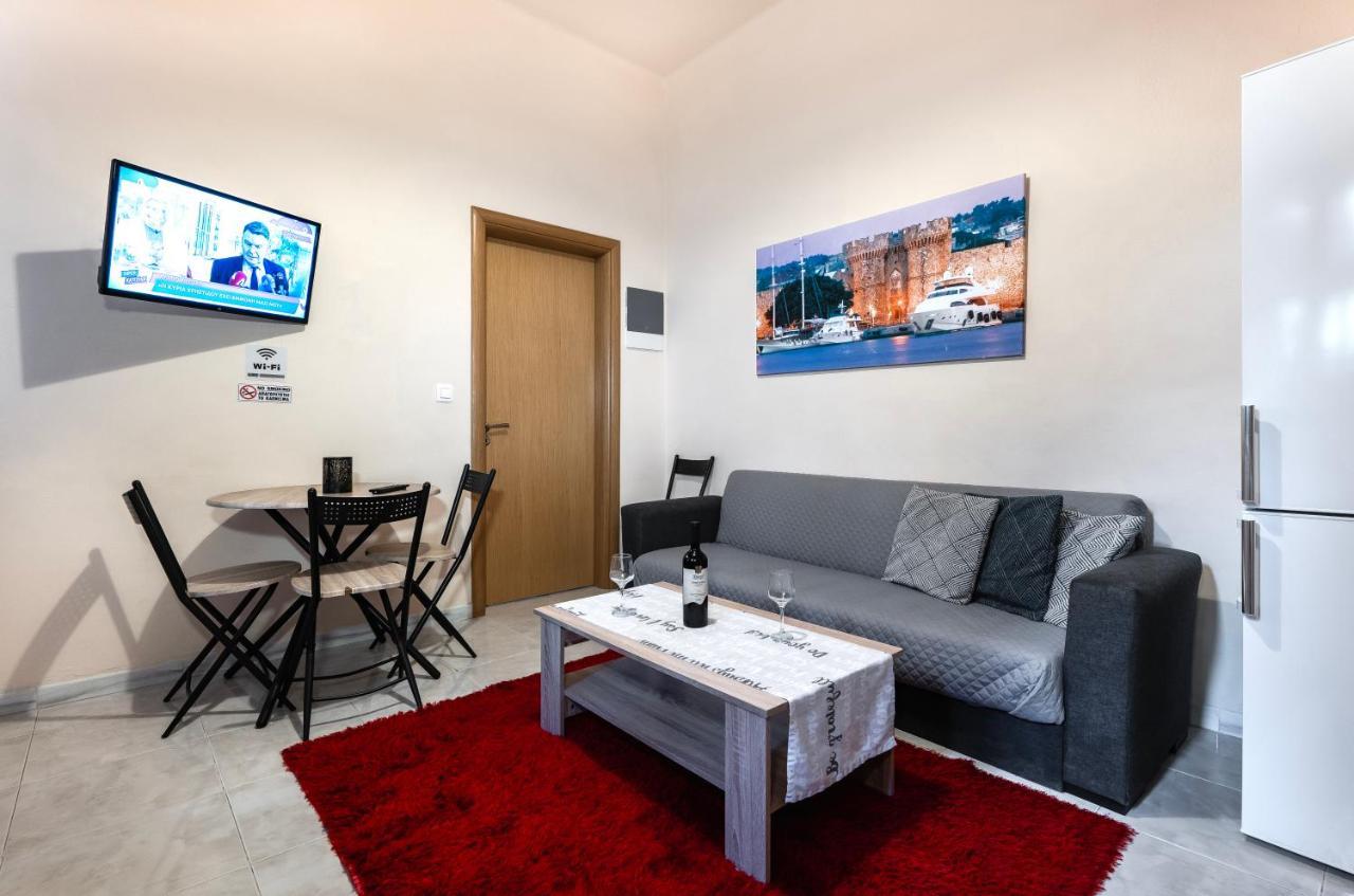 Eddy'S Apartment Rhodes City Екстериор снимка